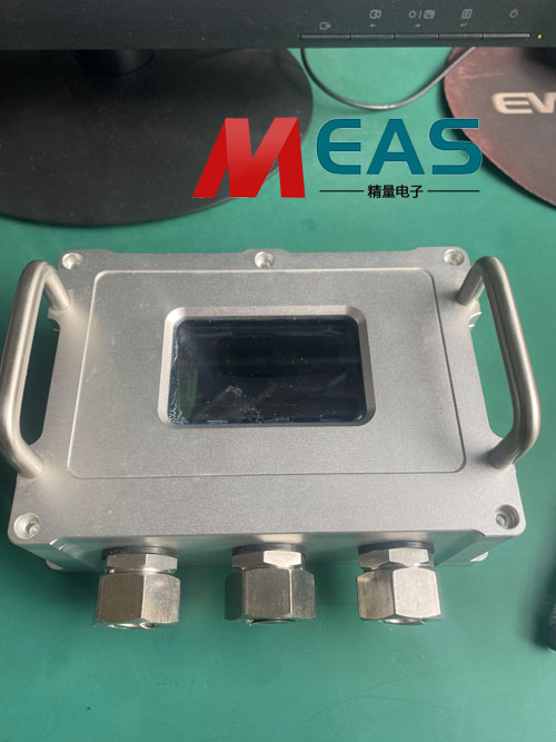 BL800E���ֻ����͹����h����ӛ���F������O���\�е����ܻ��c�Ԅӻ�