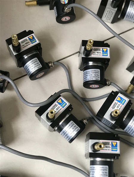 �x��ֱ��λ�Ƃ�����ע�������